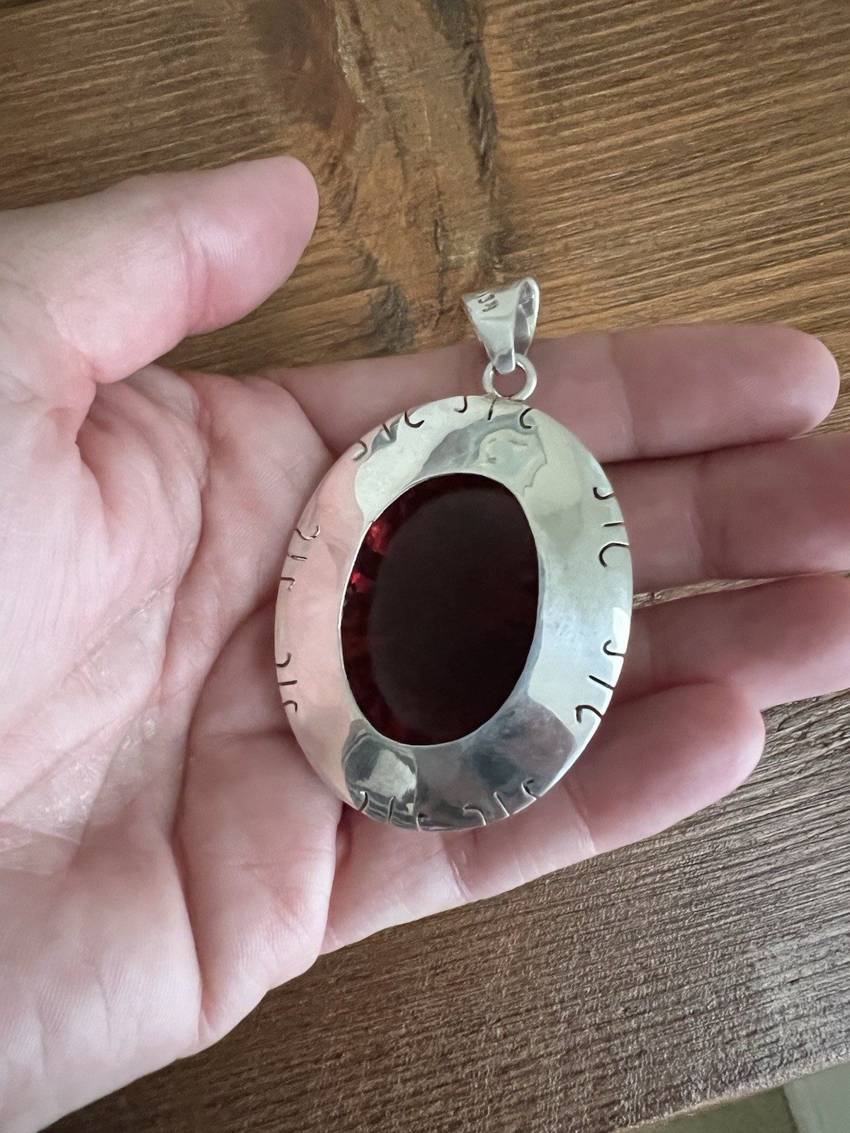 Sterling Silver 925 Omega Necklace with Oval Set Mexican Resin & Foil Inlay