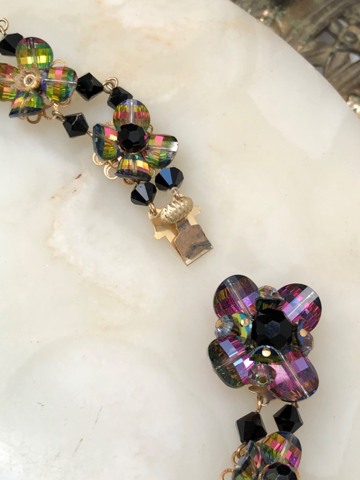 VTG 1950s 60s WESTERN GERMANY Margarita Heliotrope & JET GLASS BEAD BIB Demi