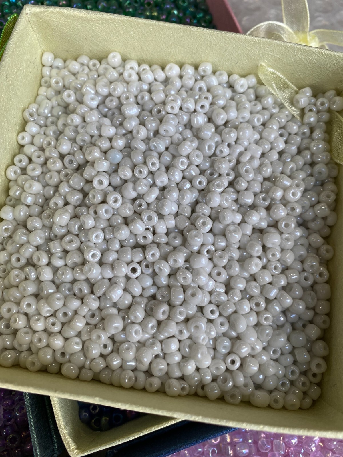 Huge Lot Seed Beads Mix Color 6/0 Mix Green Purple Pink Blue White 3 lb DIY