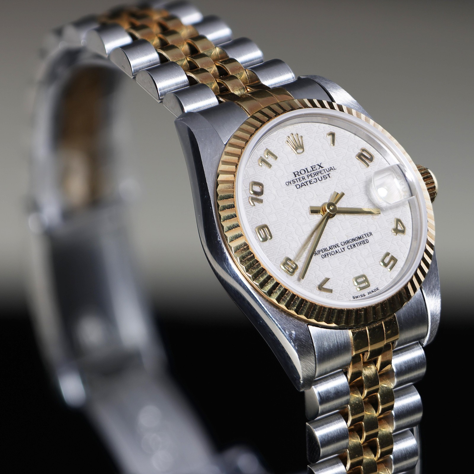 Rolex Datejust 68273 Two-Tone Jubilee Dial Fluted Bezel 31mm Watch 1998 Full Set