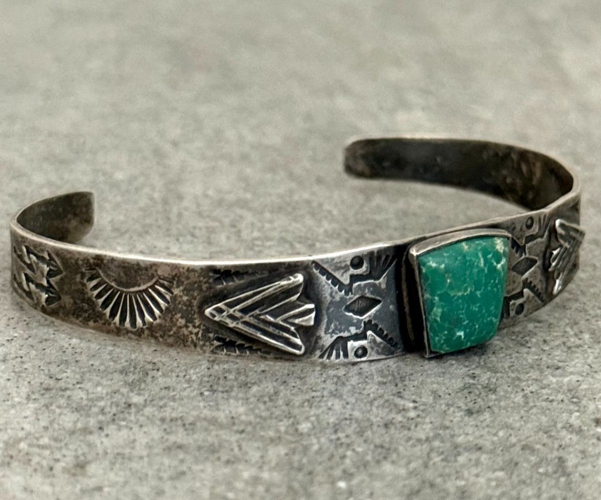 Vintage FRED HARVEY era 40’s Navajo ARROW HEAD Turquoise Silver Bracelet 7.25 in