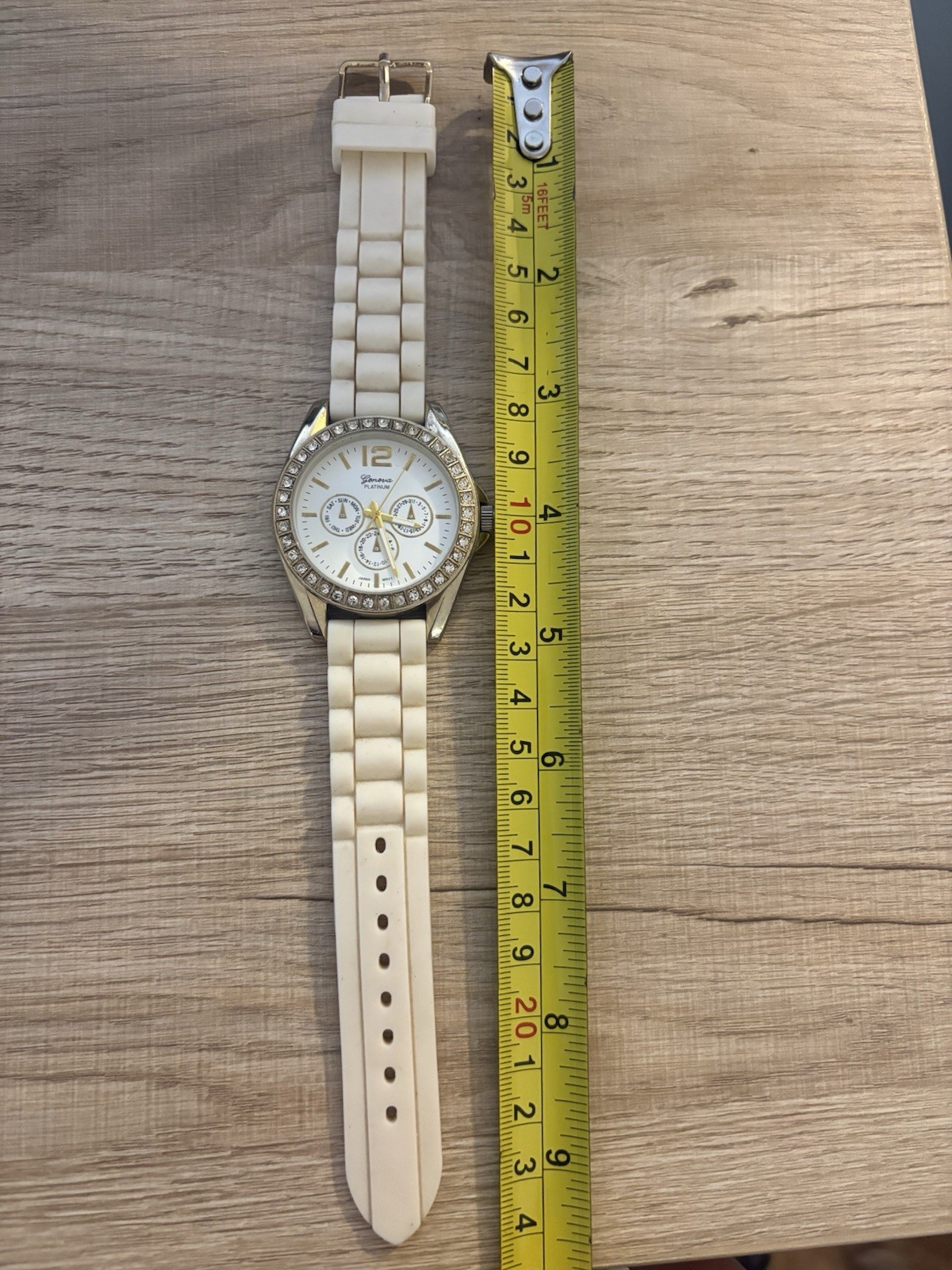 Geneva Platinum Women’s Analog Quartz Watch White Silicone Strap Gold Tone