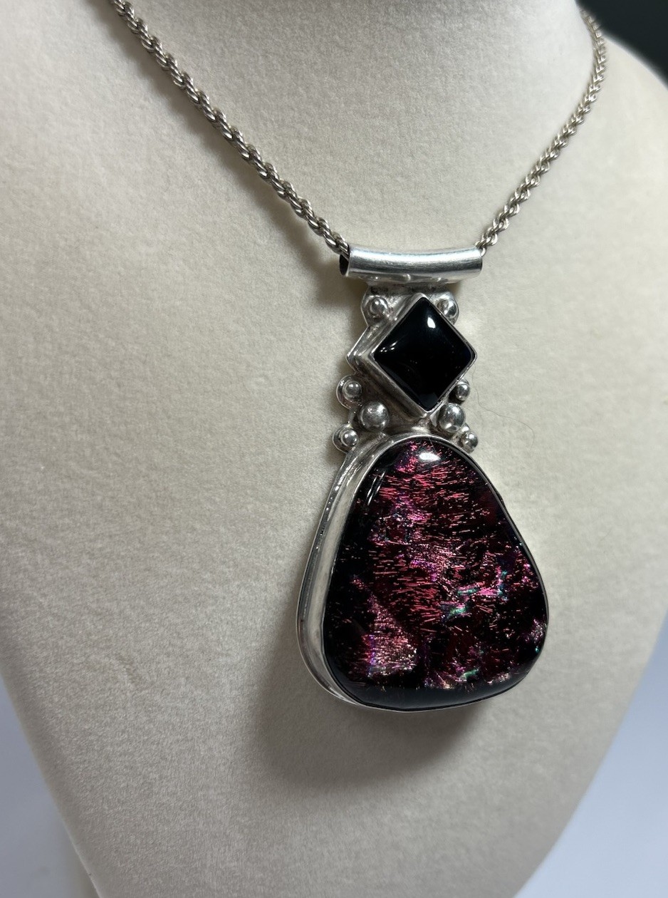 Eudialyte Gemstone Pendant Necklace 23.5in Vintage Silver Navajo Signed JJJ 925