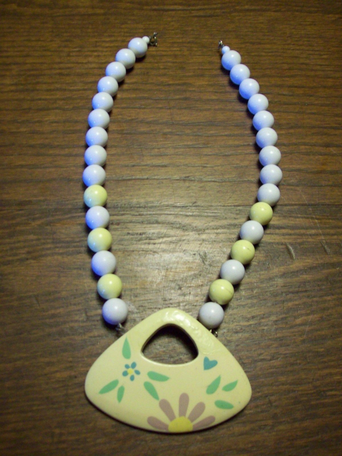 EIGHT (8) Ladies Chocker & Strand/String~ Beaded ~ NECKLACES