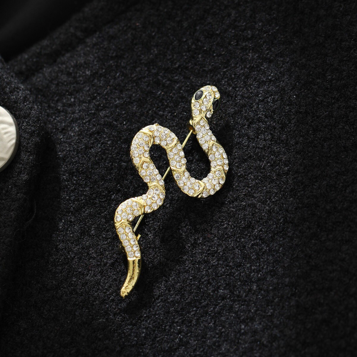 1pc Elegant Vintage Snake Brooch Pin, Zinc Alloy with Rhinestone Pin Jewelry