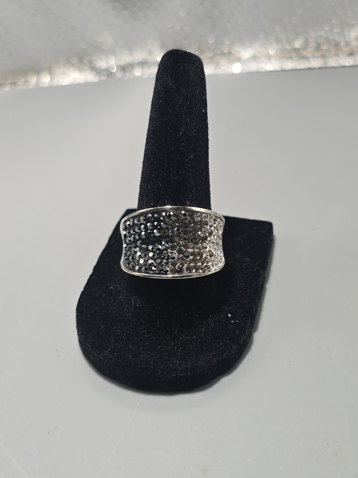 JCM Brass CZ Black Gray White Ombré Band Ring Size 8