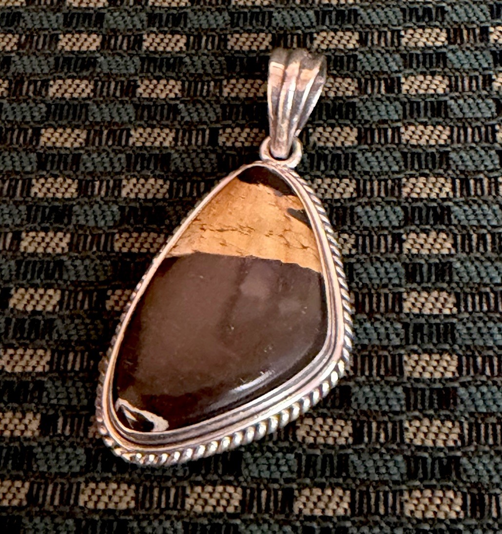 Black and Tan Freeform Stone Pendant – Silver Metal Bezel Setting – Asymmetrical