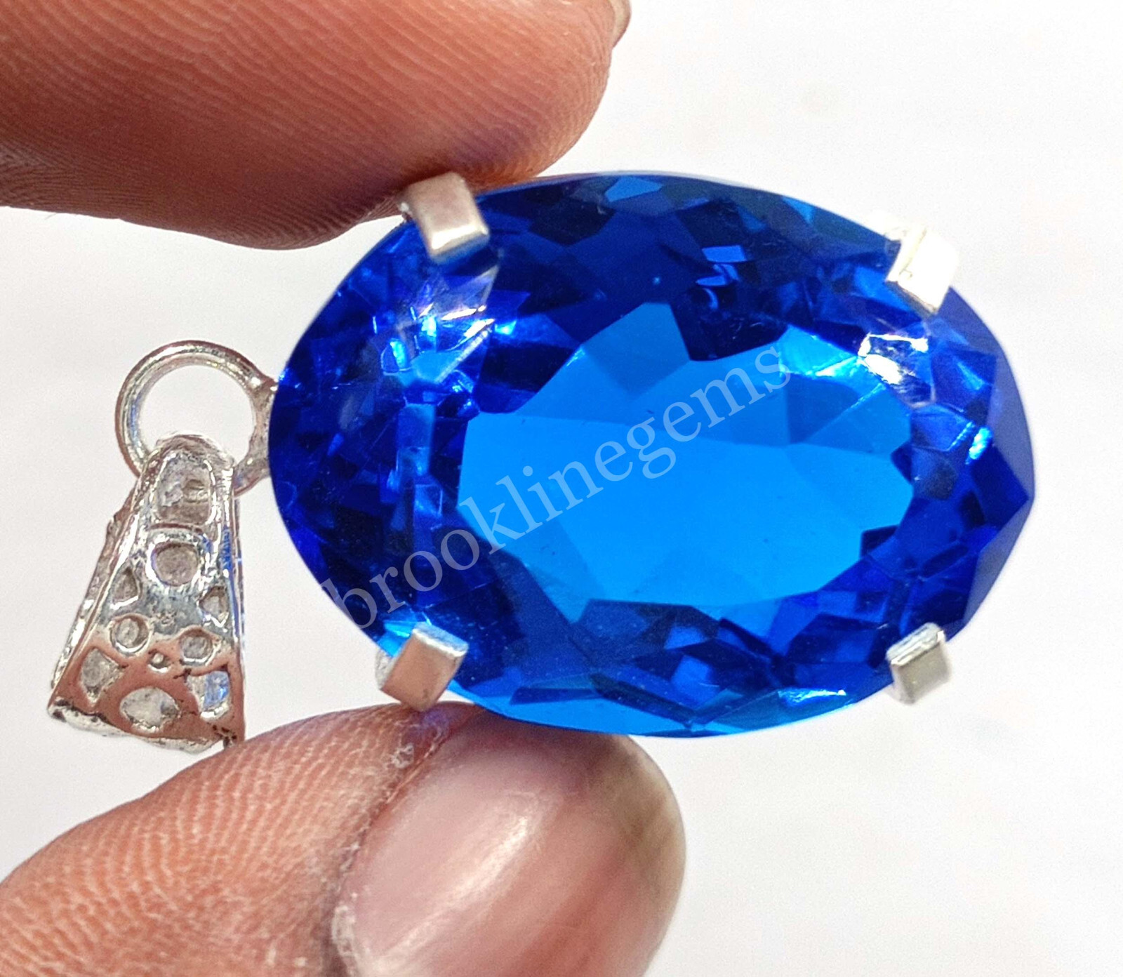 56 CT Oval Cut Natural Blue Sapphire EGL Pendant 925 Free Silver Chain 6LGL
