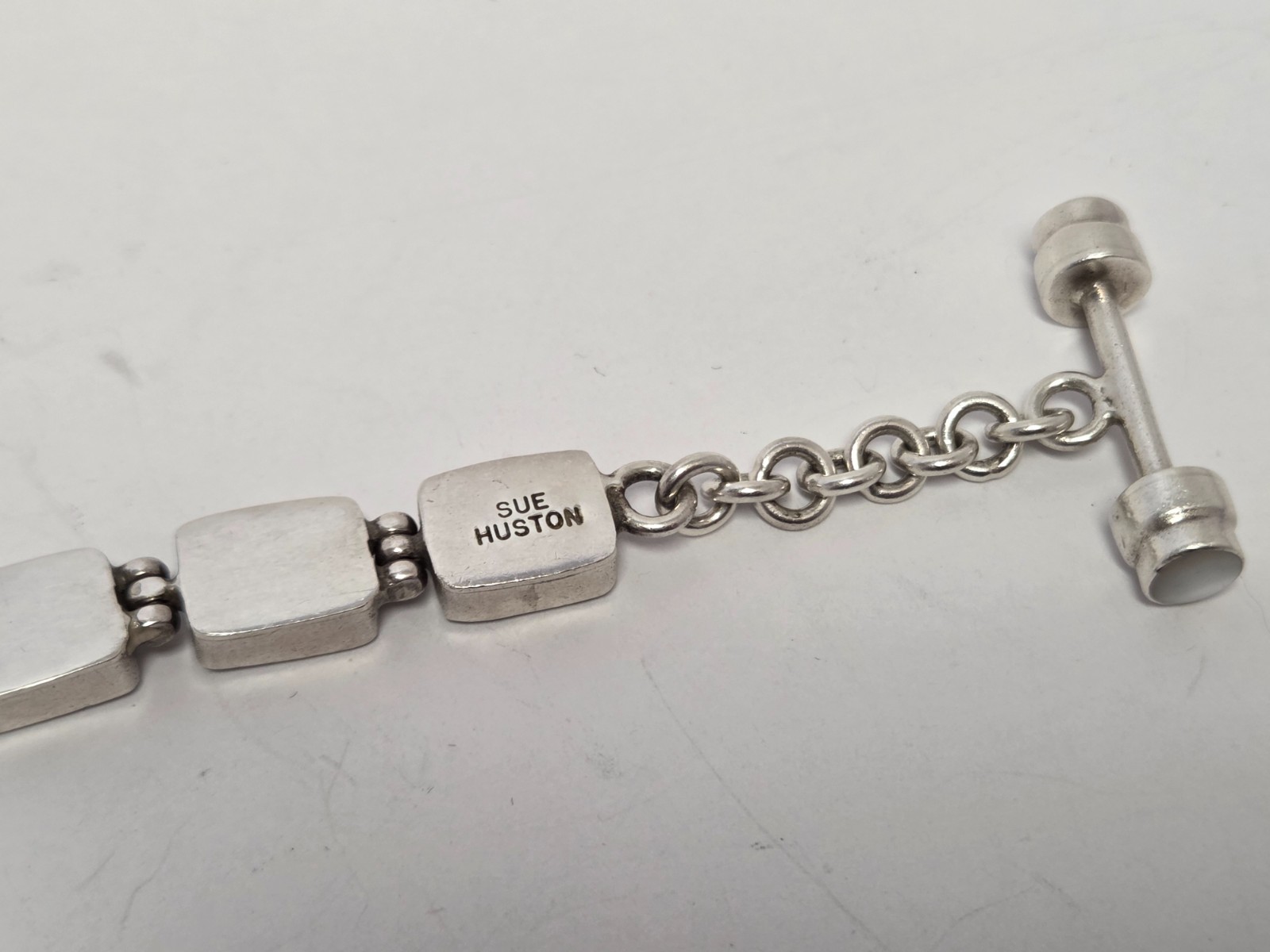 SUE HUSTON Sterling Silver Shell Inlay Bracelet 925 MOP Toggle Clasp 7″ L x3/8″w