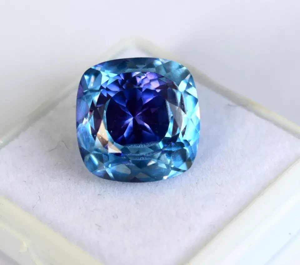 9.6 Ct+ Natural Bi-Color Pitambari Sapphire Cushion Cut Loose Gemstone Certified