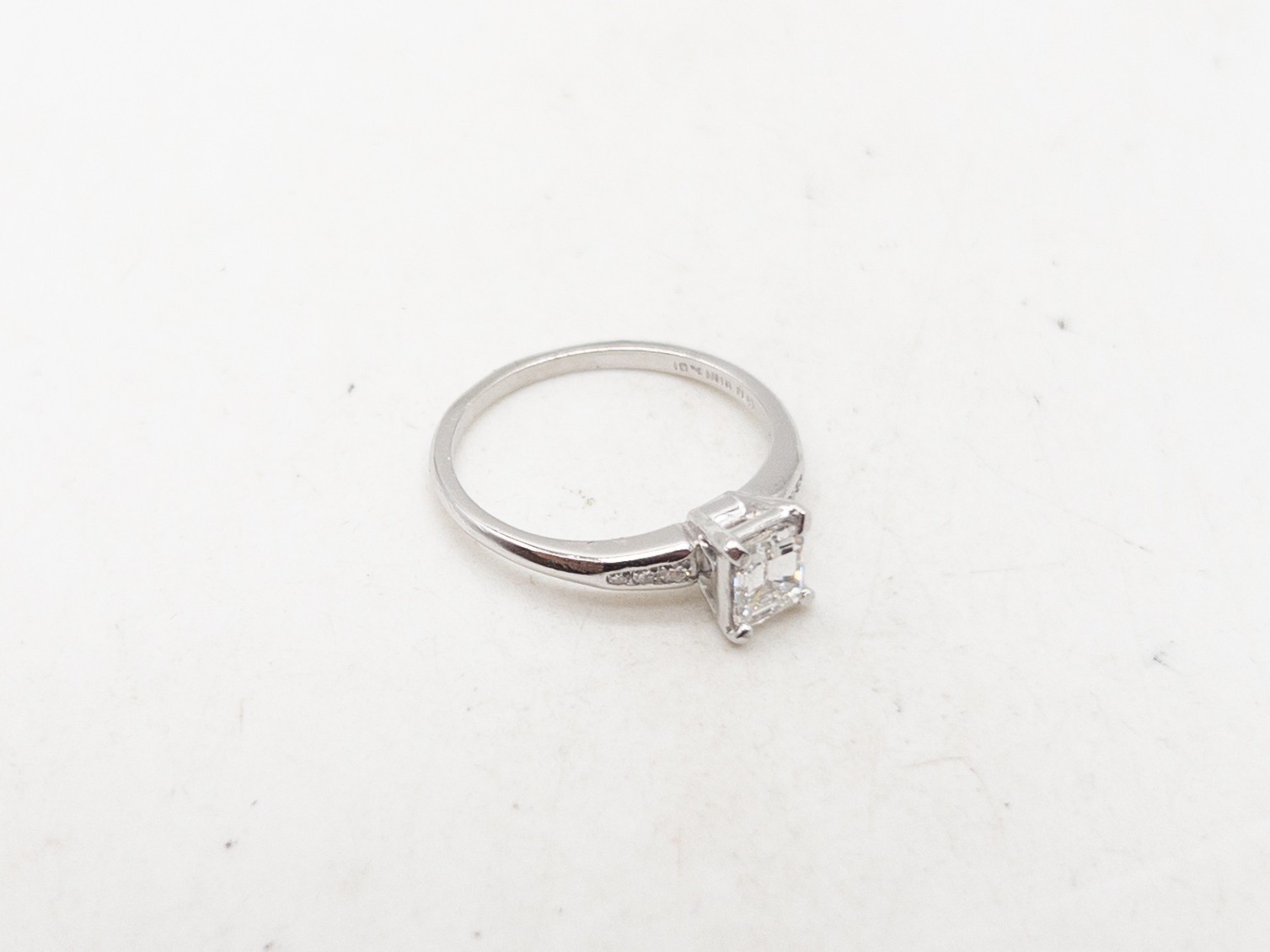 Antique 1920s $5000 .90ct VS E Natural Emerald Cut Diamond Platinum Wedding Ring