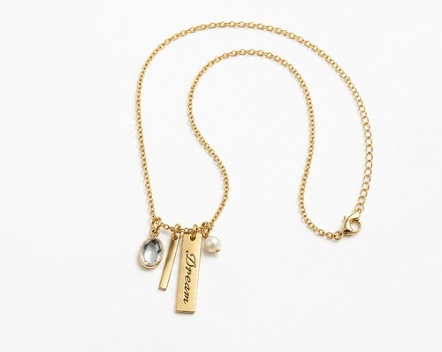 Avon Dream Charm Necklace Gold Color New In Original Box Fast Shipping