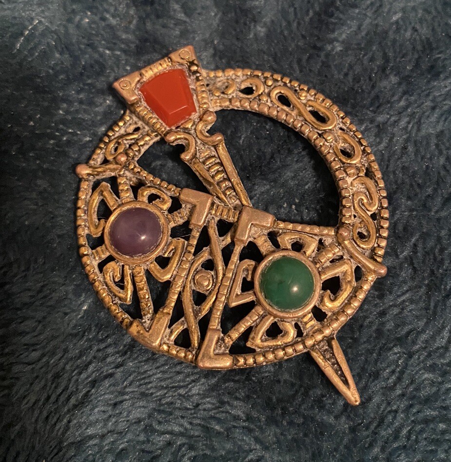 VtgCeltic Brooch Filigree Pin Solo’ or Celtic Glass Green Purple Red Shield