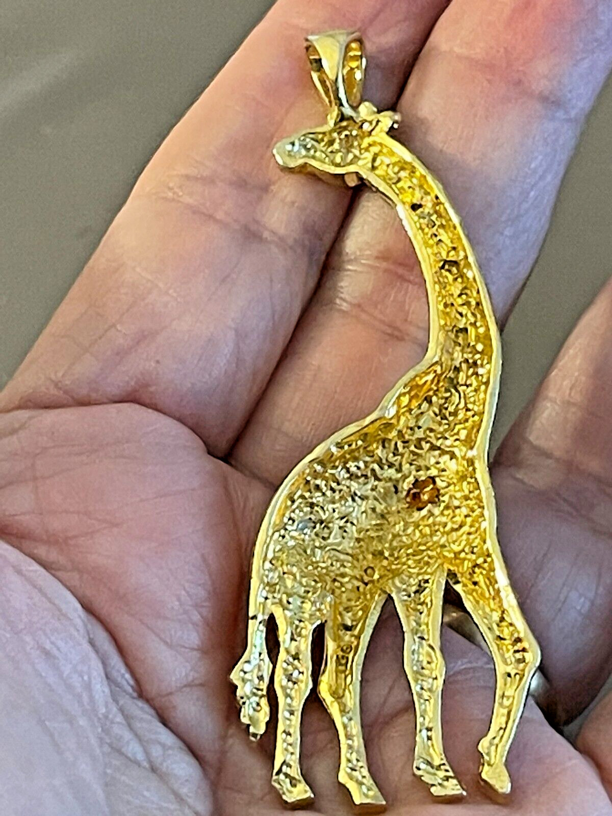 VINTAGE COSTUME JEWELRY GIRAFFE PIN & PENDANT NOT SIGNED