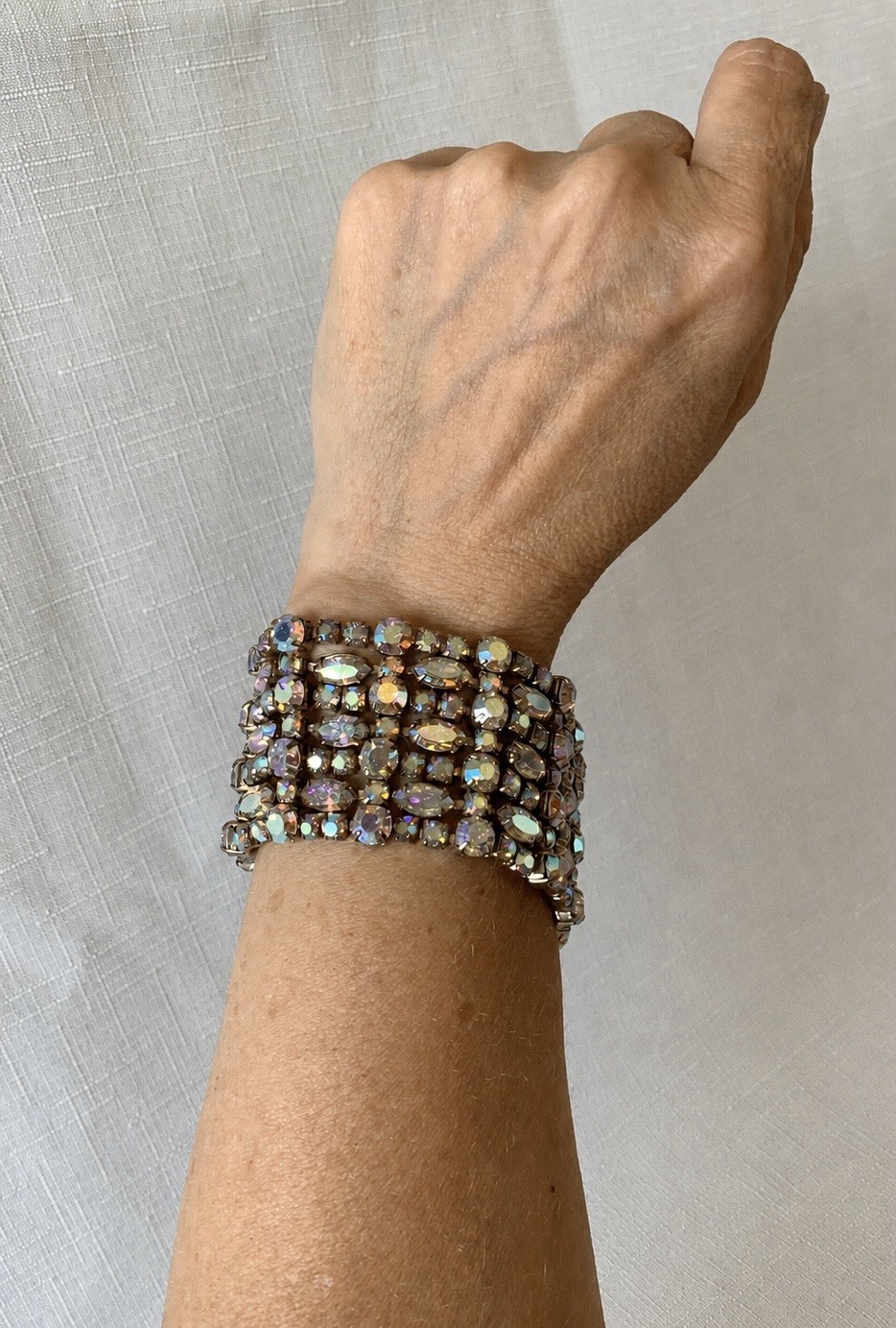 Vintage Signed Sherman 7-Row Aurora Borealis Rhinestone Bracelet 7” x 1.5”