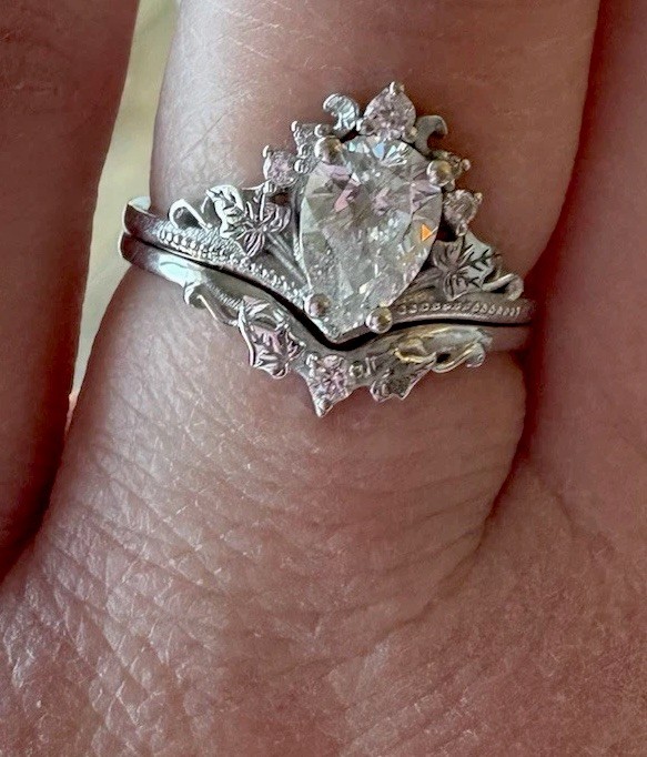 Eden Garden Lab Grown Simulated Bridal Set Ariadne Pear Cut 1 ct., Size 8.75