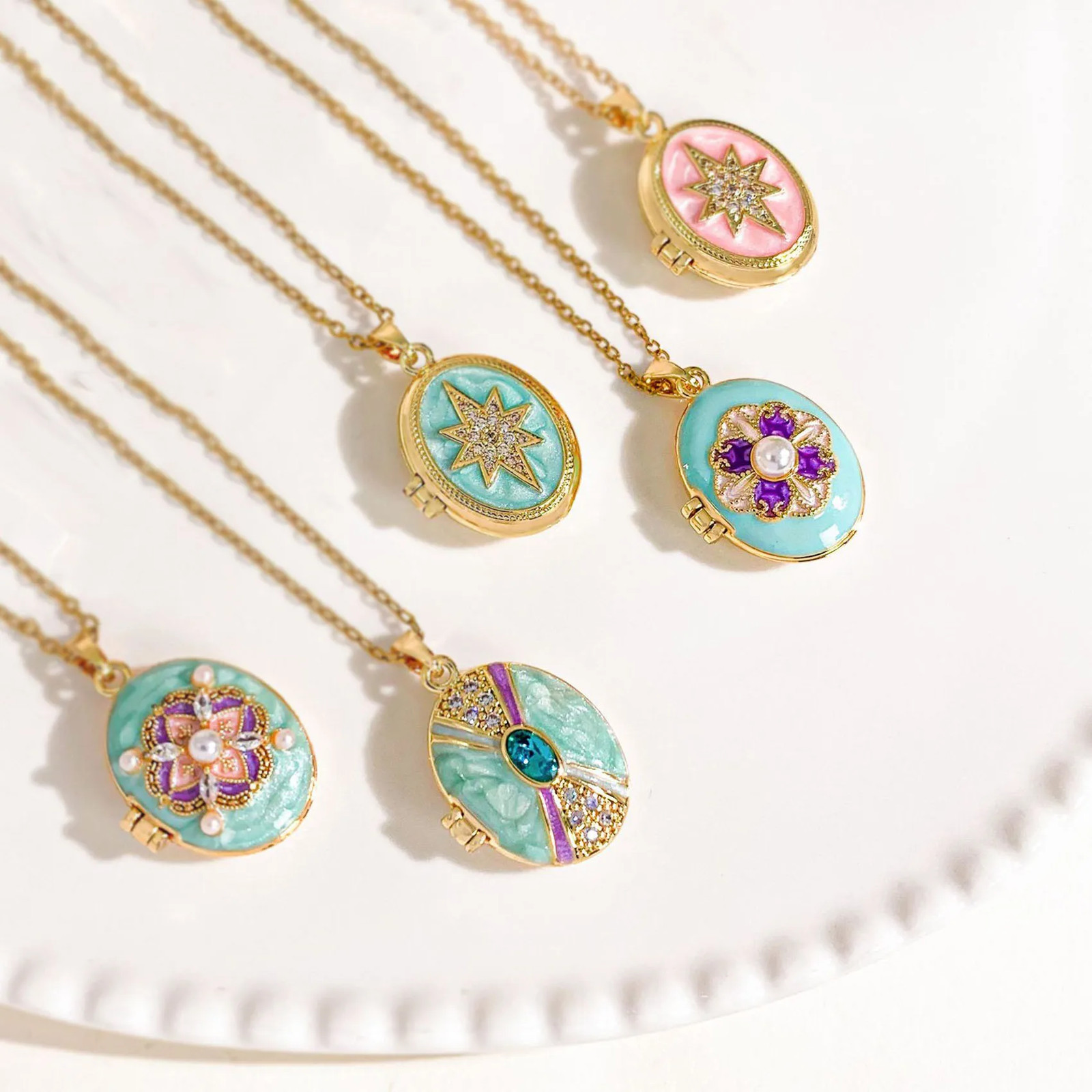 Personality Design Stainless Steel Can Be Opened Oval Photo Album Necklace