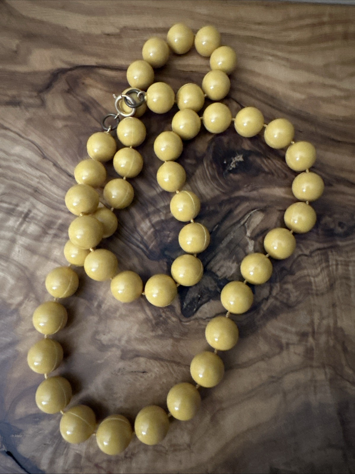 Vintage 24” Mustard Yellow Acrylic 12mm Beaded Necklace Bold Retro Spring Ring