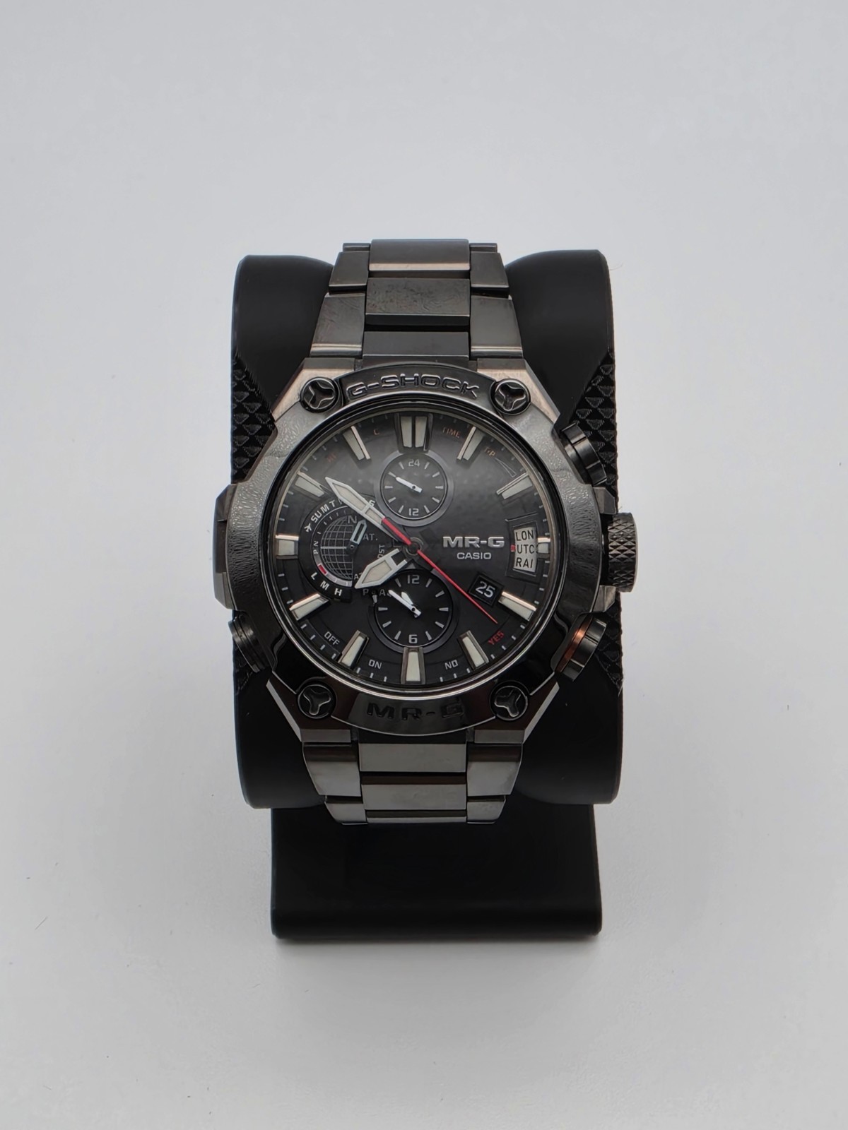 Casio G-Shock MR-G MRG-G2000CB-1AJR GPS Solar Titanium Box Papers
