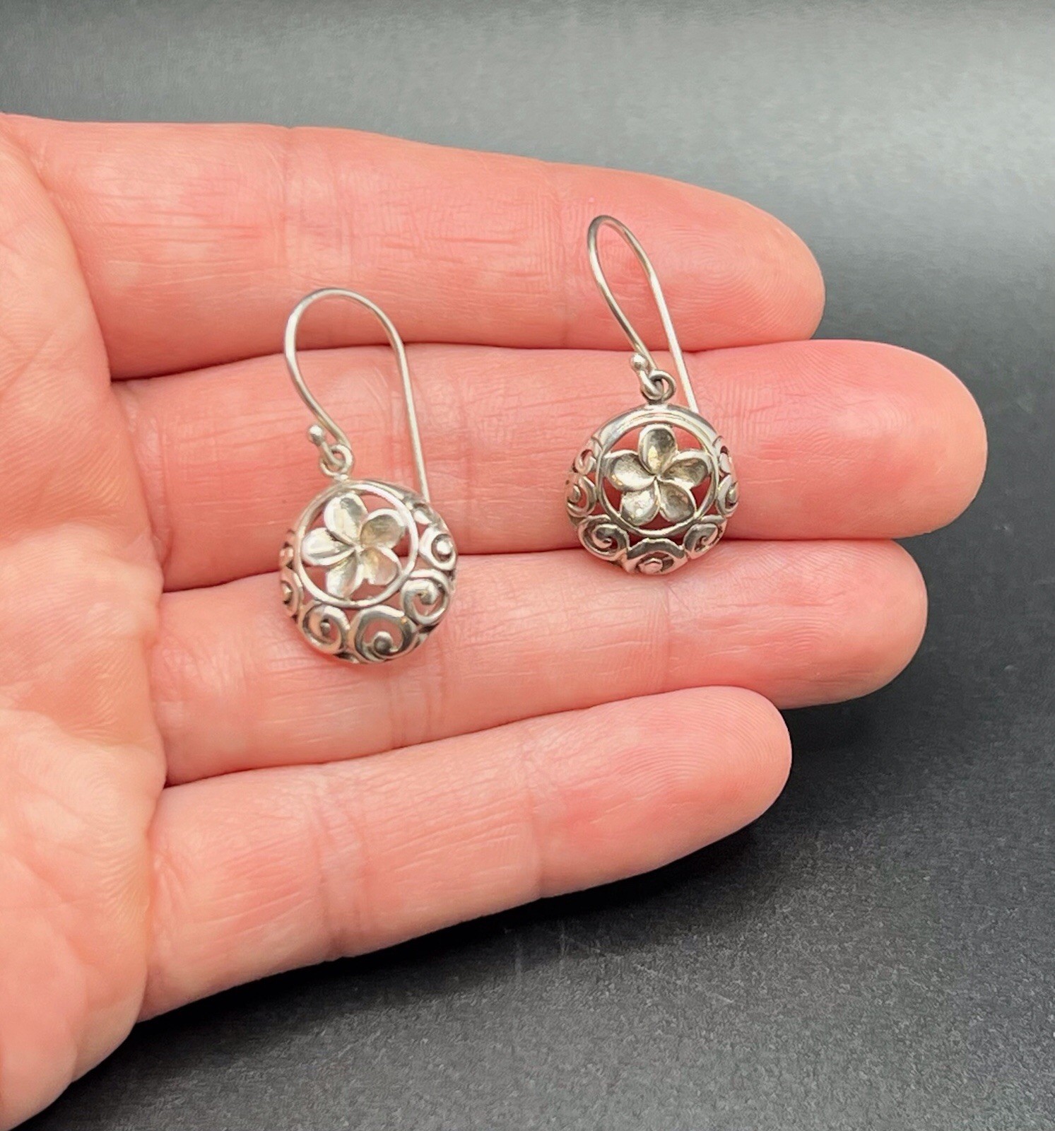 Hawaiian PLUMERIA FLOWER Filigree Motif Dangle Earrings 925 Sterling Silver