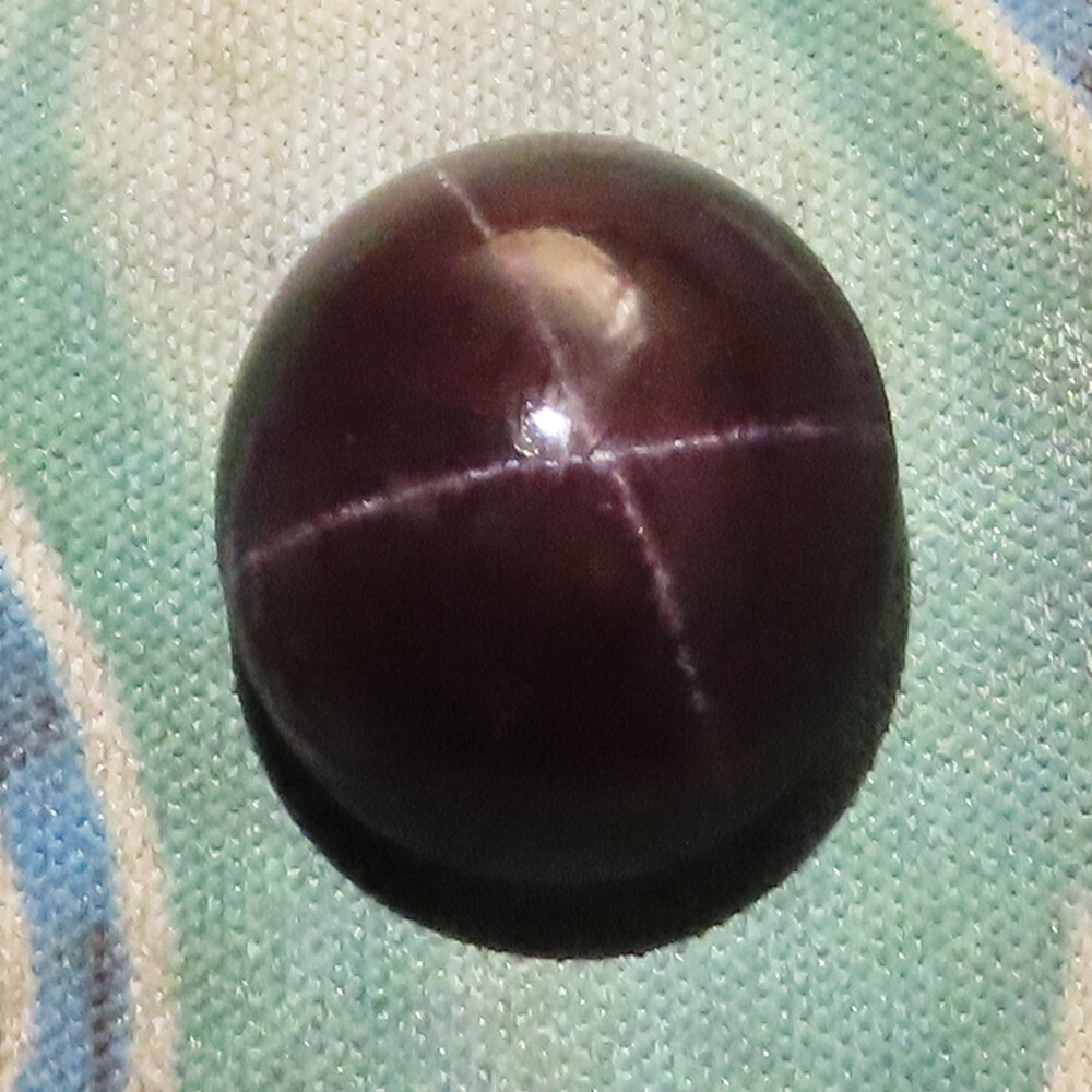 natural STAR GARNET cabochon loose gemstone 40.55 Cts. (16x18x11 mm) oval shape