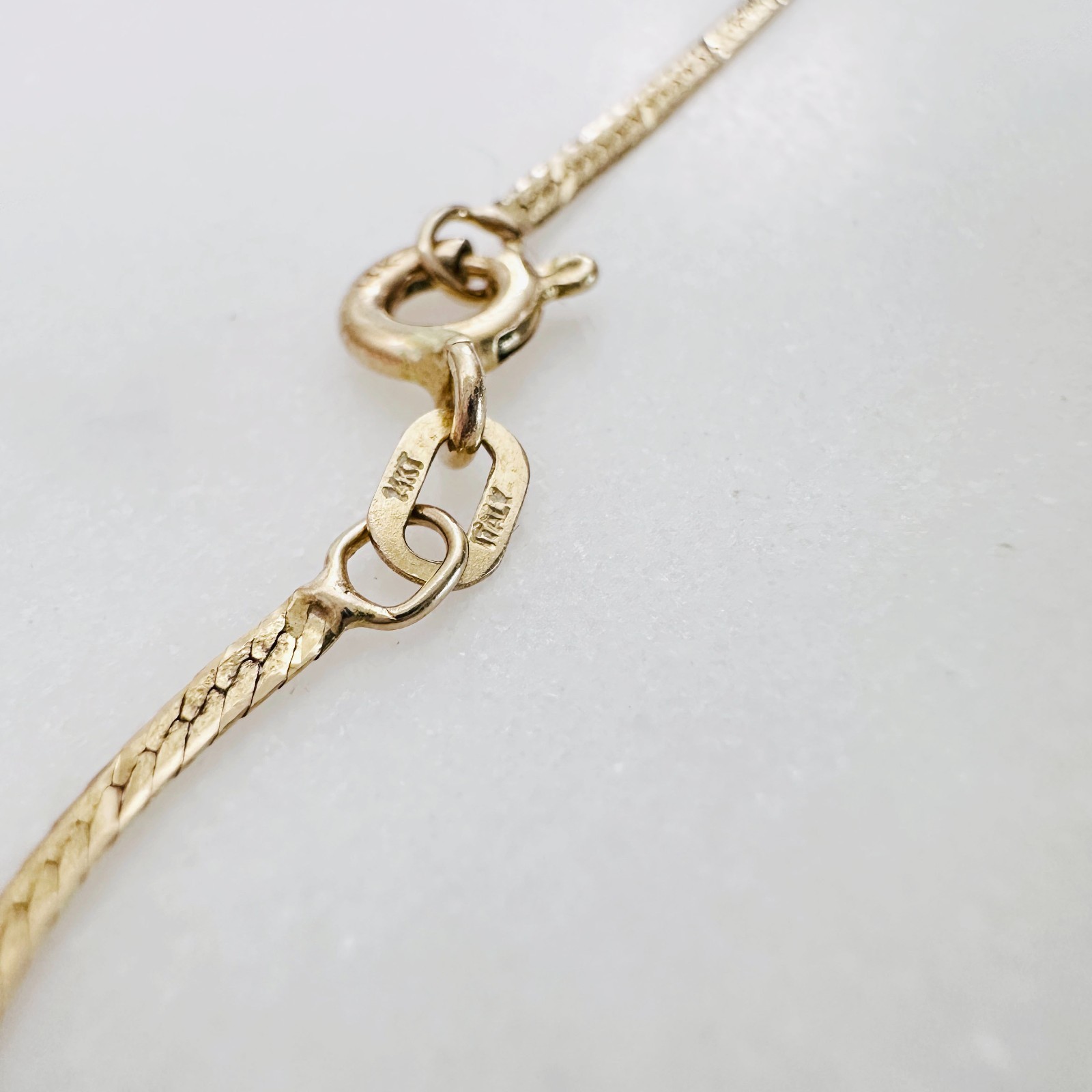 Solid 14K Yellow Gold Thin Herringbone Link Chain Bracelet, 1.3mm, 7 1/8″, .8g