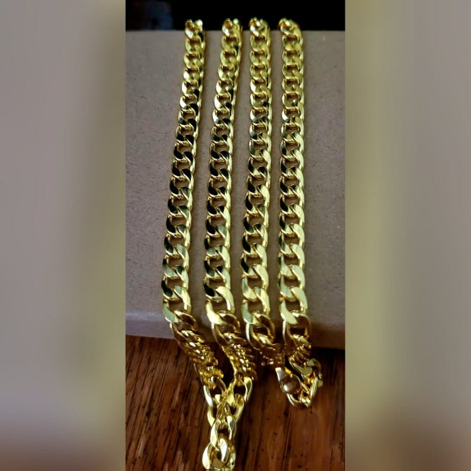 CADENA GRUESA 25INN GOLD PLATED PARA HOMBRE CHAPADA EN ORO