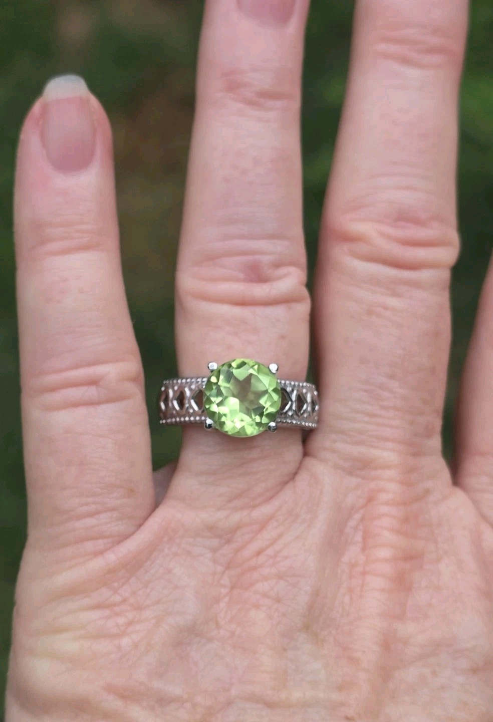 Chartreuse Quartz Solitaire Heart Band Ring in Stainless Steel 3.75 ctw Sz 8