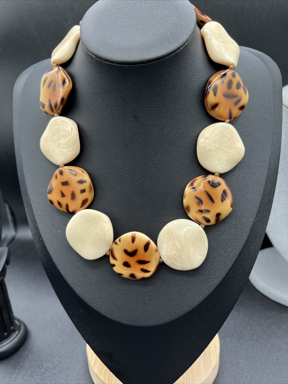 Animal Print And Cream Acrylic Disc Necklace 17” + 2” Extender