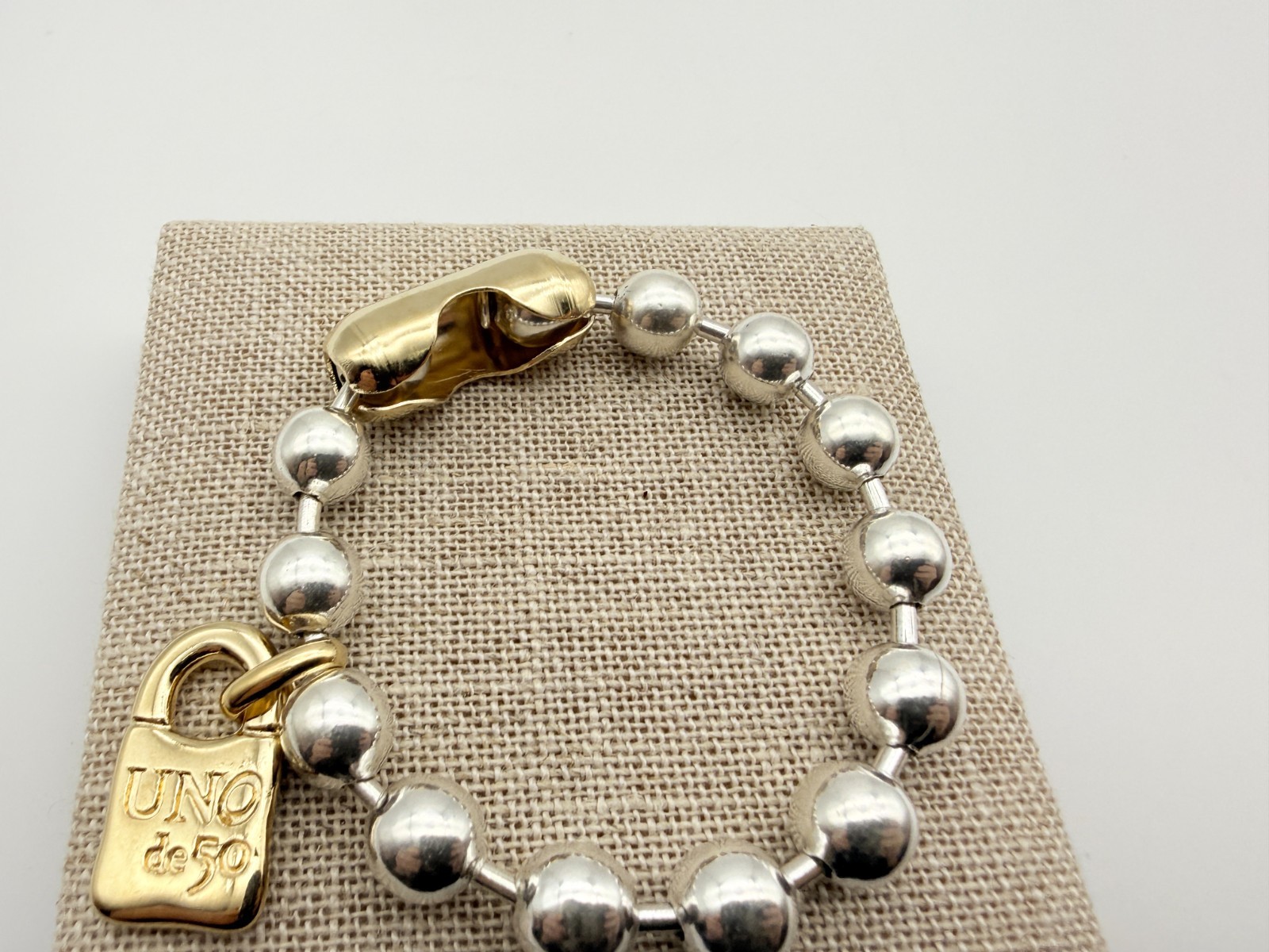 NEW Uno de 50 SNOWFLAKE Bracelet Sterling Silver 18k Gold Plated Beads Medium