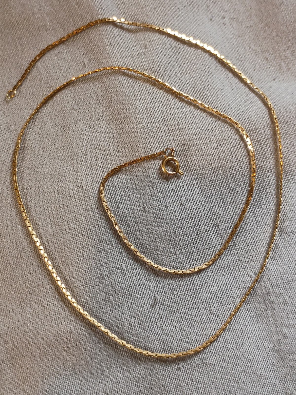 Vintage 17″ 1/20 14k Gold Filled Necklace.