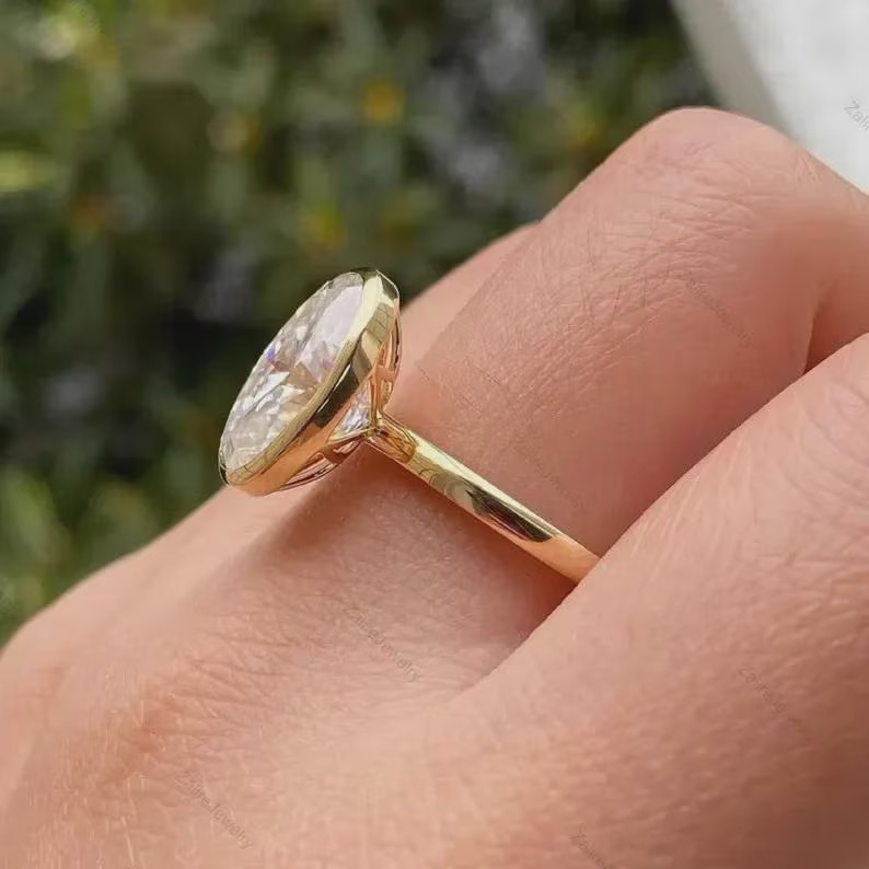 IGI 3 Ct Oval F-VS1 Lab Grown Diamond Women Engagement Ring 14K Yellow Gold
