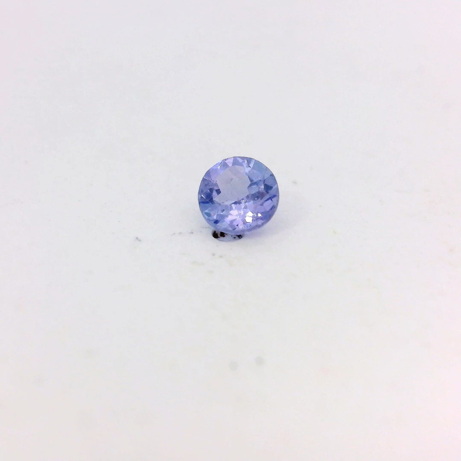 0.34ct Loose Round Cut Lab-Created Blue Violet Tanzanite 4 x 4 mm