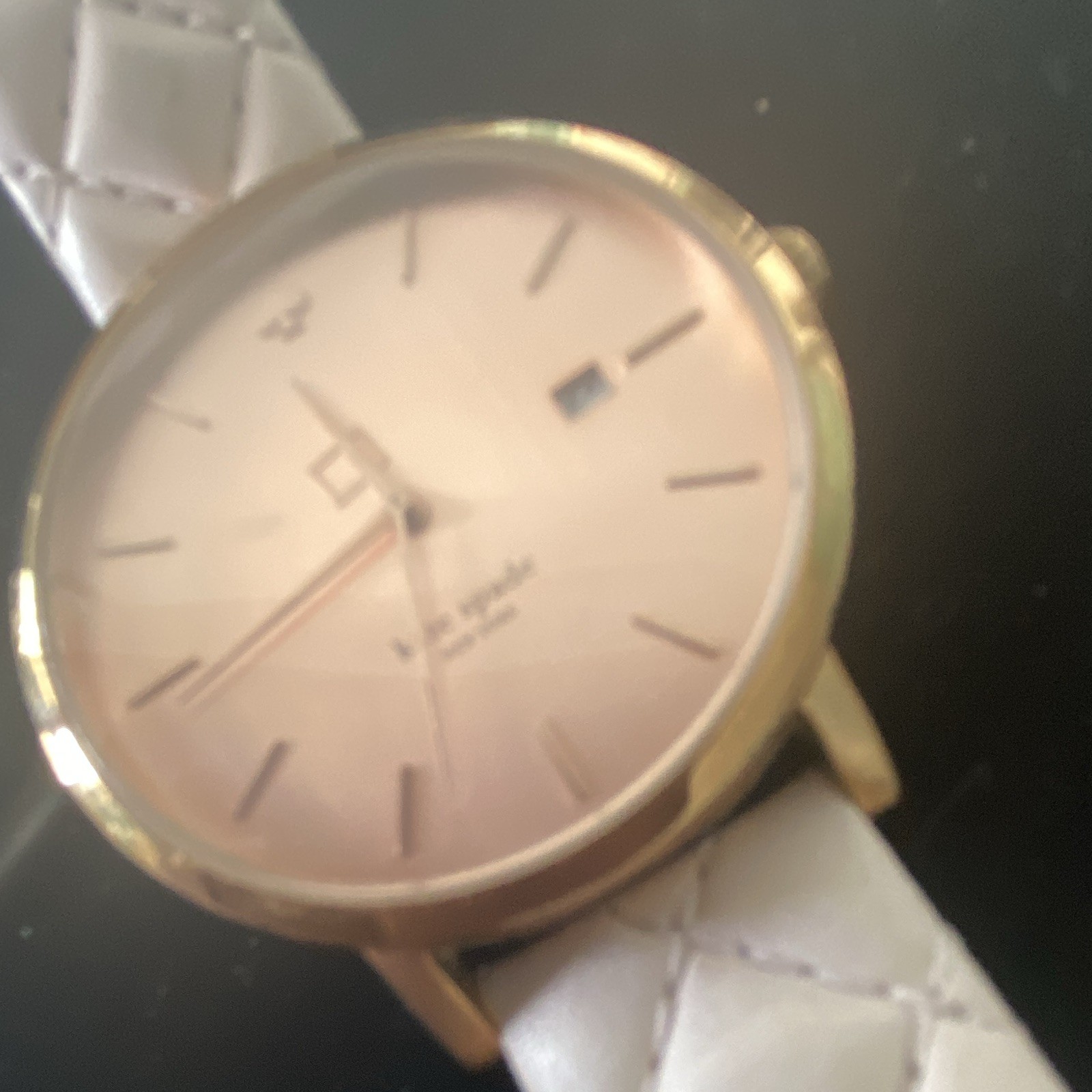 Kate Spade New York Metro Women’s Quartz Analog 34mm Pink Dial Leather 30m Date