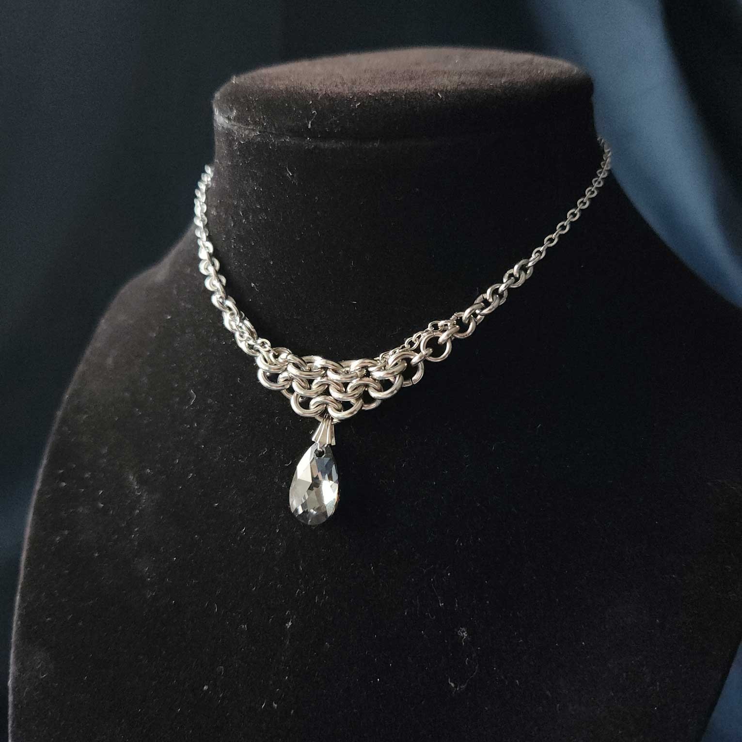 Vintage Victorian style black crystal necklace handmade with stainless steel