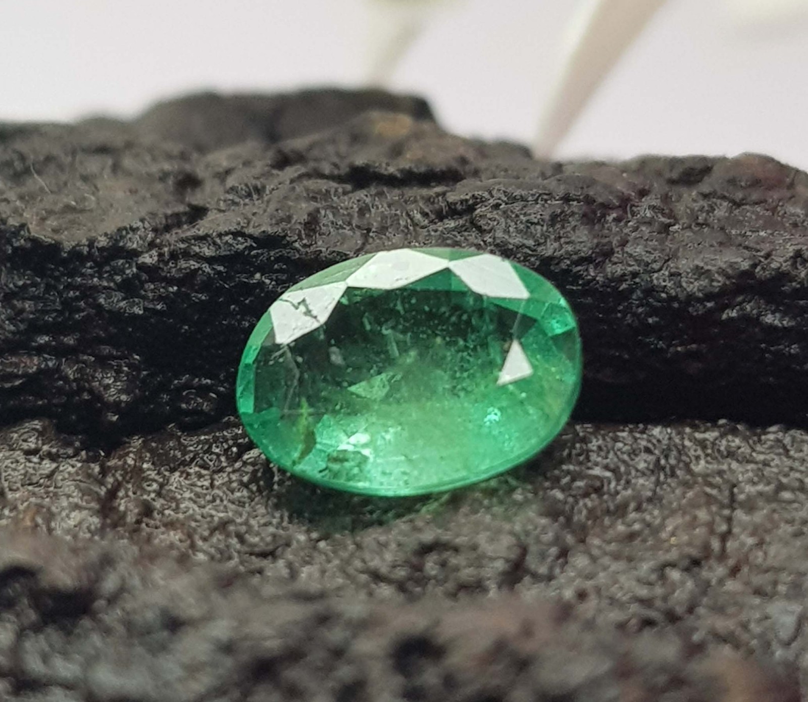 2.08 Ct Natural Emerald Oval Cut Rich Green Zambian Mines Top Quality Gemstone