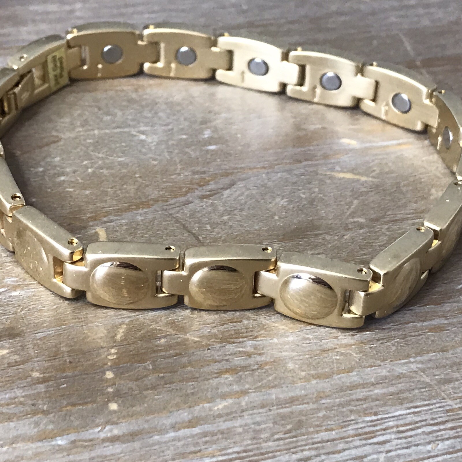 24k gold plated magnet bracelet 8.5inch 9.3mm width