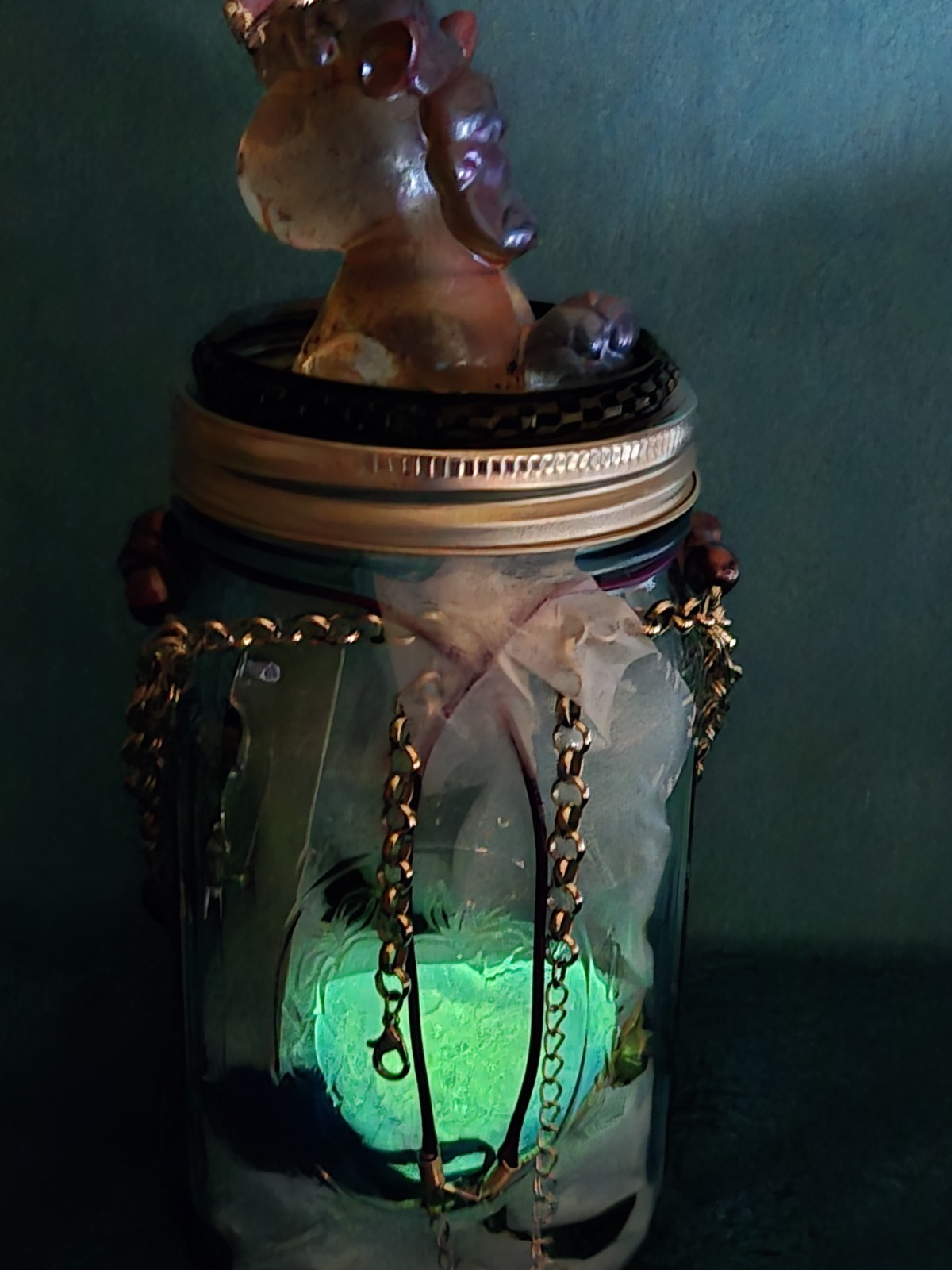 40pc Deep Sea Mystery Jewelry Jar Custom Glowing Unicorn Crystal Pendant Bonus