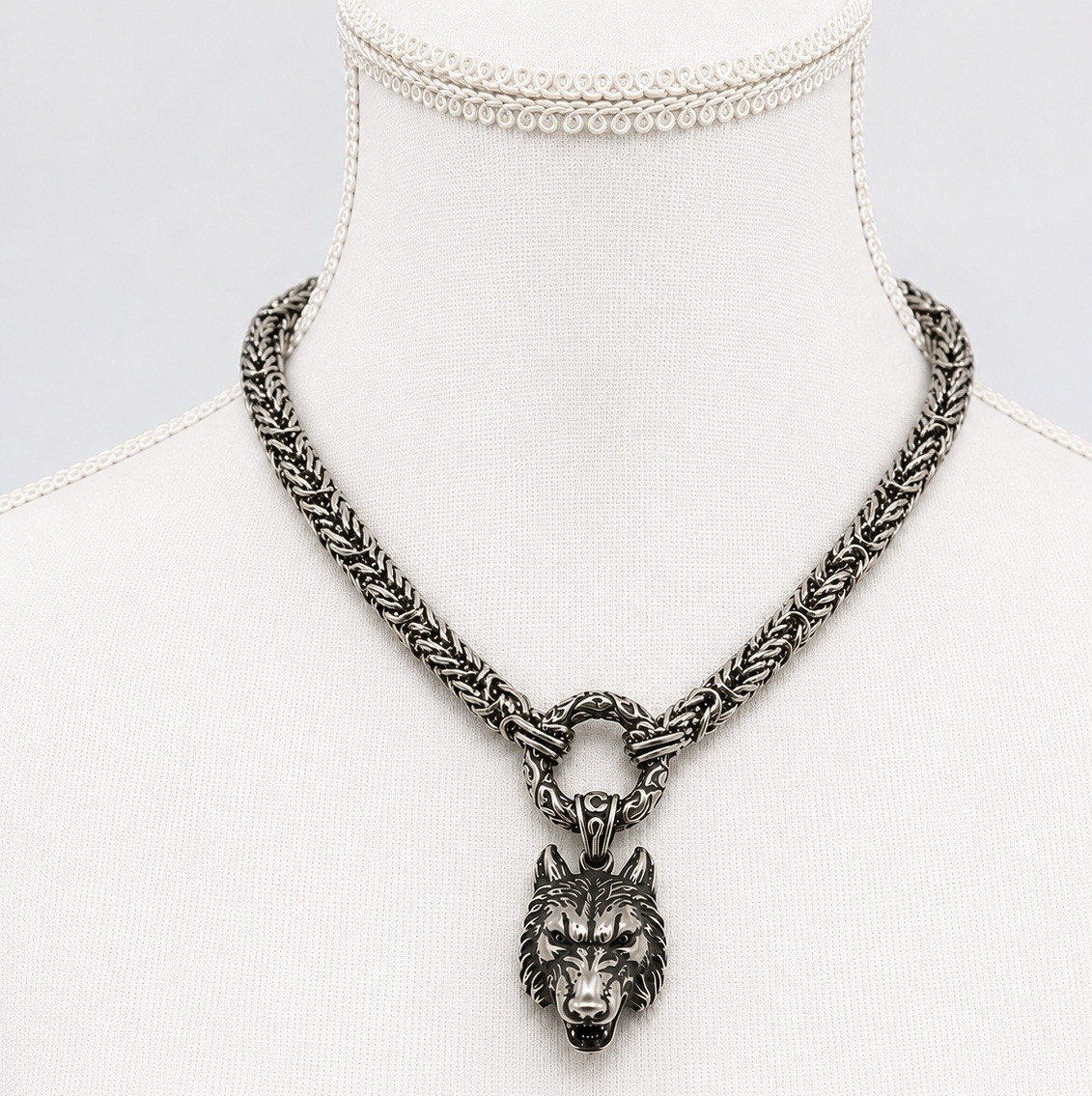 Good Spirit Wolf Nordic Wolf 17.5” Chainmaille Day Collar David Stancel COA