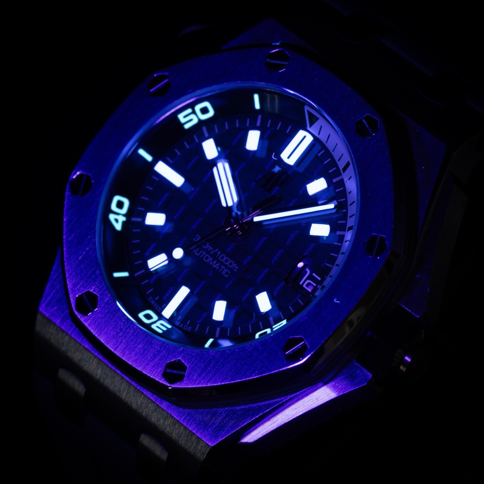 AUDEMARS PIGUET Royal Oak Offshore “Khaki” Diver 42 | Ref. 15720ST | Full Set