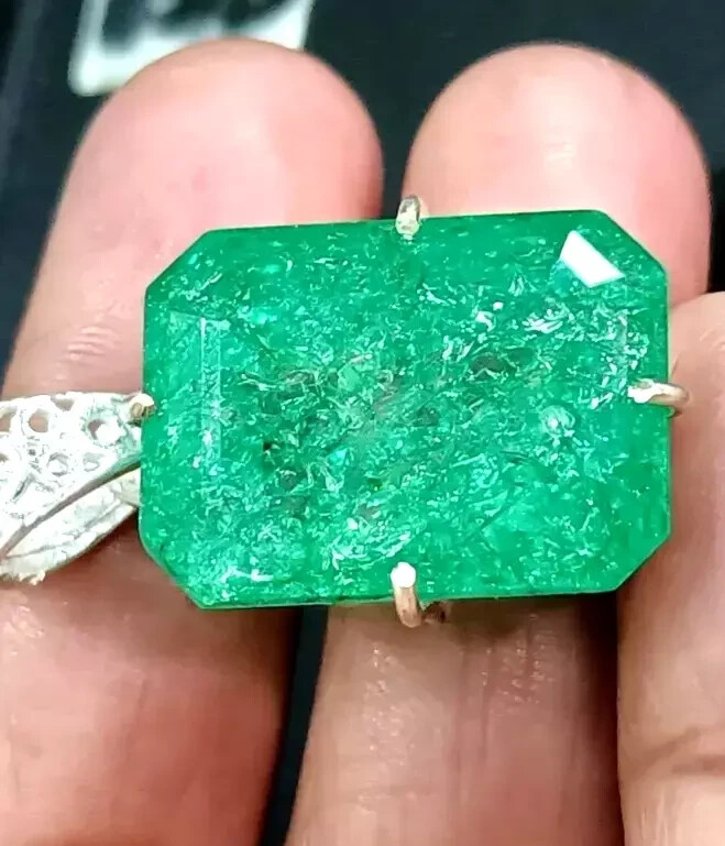 49 Ct Natural Certified Green Emerald Loose Gemstone 925 Solid Silver Pendant