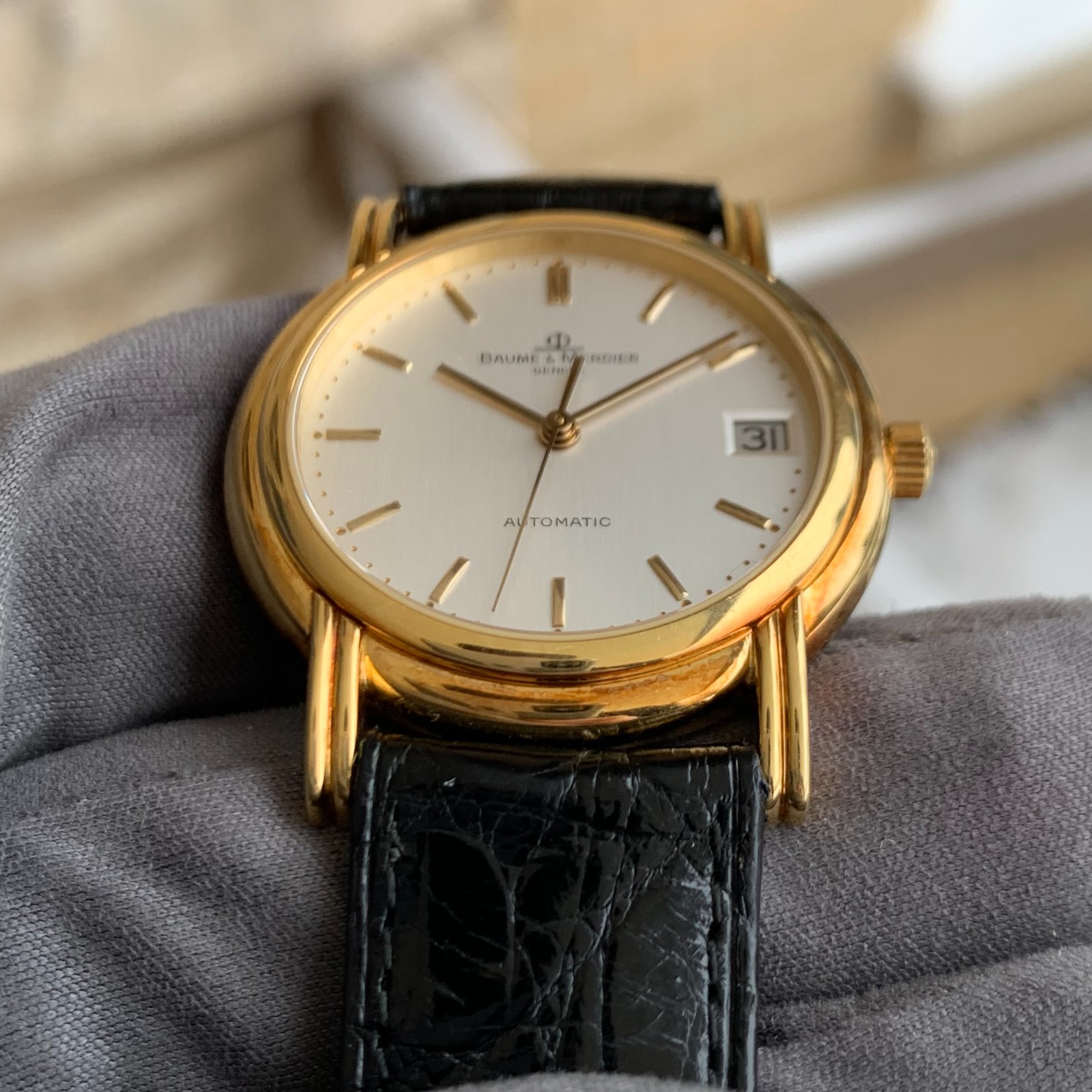 Baume & Mercier 18K Solid Gold Fancy Lugs Automatic Ref. 35600 – Wristwatch