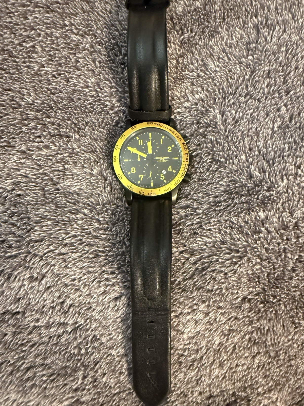 Jorg Gray Wristwatch Chronograph Black Yellow Dial Tachymeter Leather Quartz