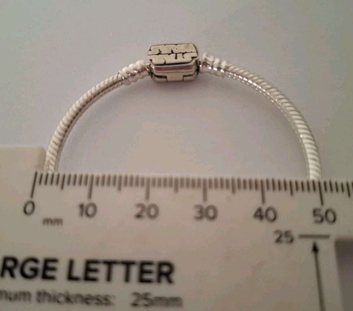 DISNEY STARWARS Childs Tiny Pandora ALE Bangle 16cm 925