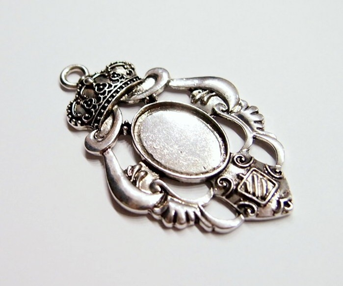 4 of 25x18mm Antique Silver Plated Victorian Crown Crest Pendant Setting 75x43mm