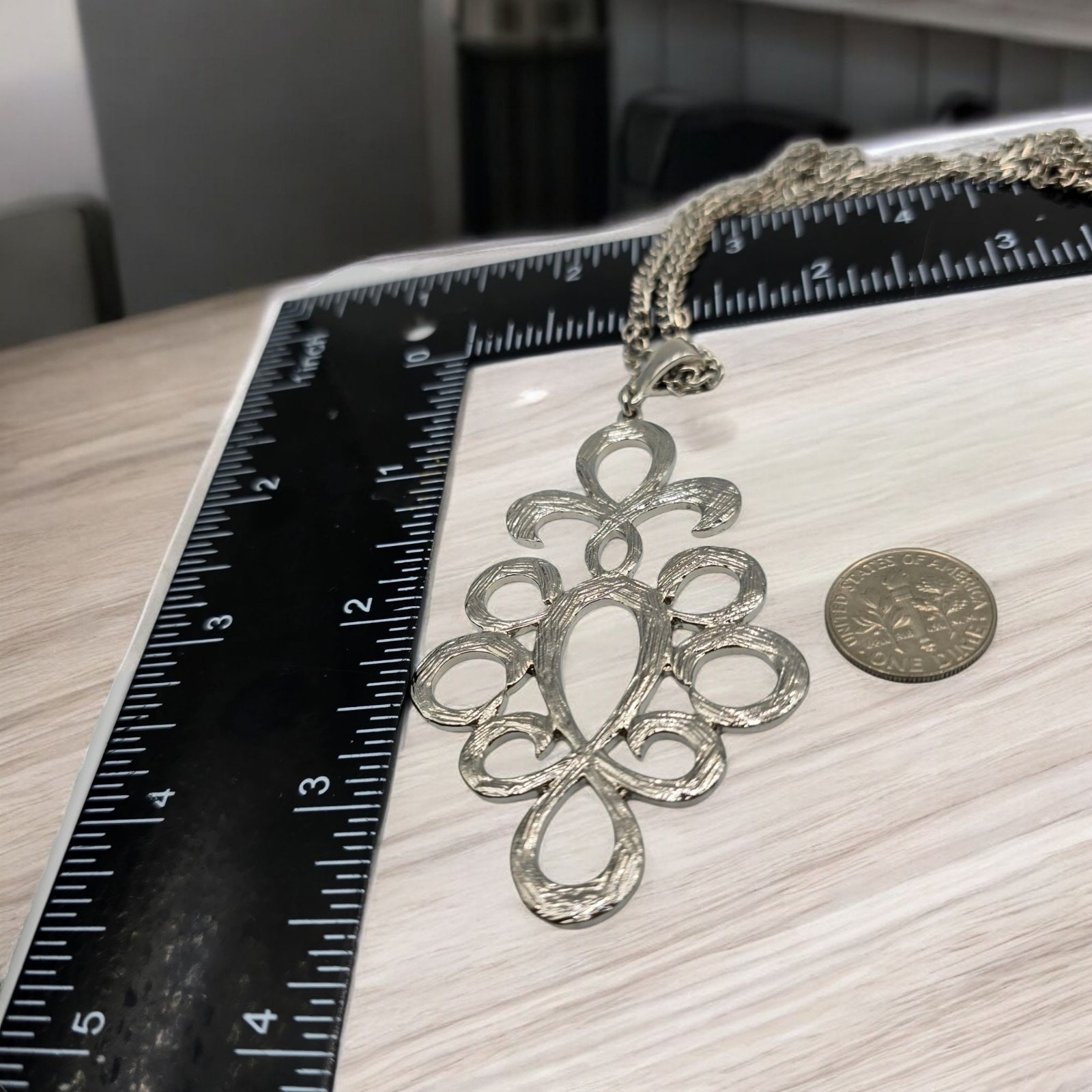 Necklace Jessica Simpson Double Chain Ornate Statement Pendant 30″ L SKU 2255