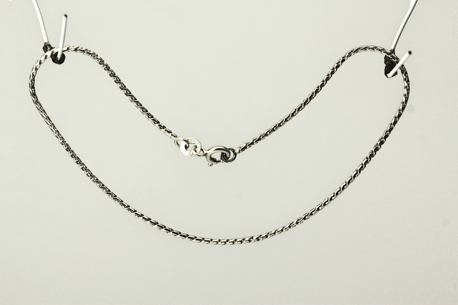 925 Sterling Silver 9″ Thin Bead Chain with Spring Ring Clasp 2.4grams (BR2942)