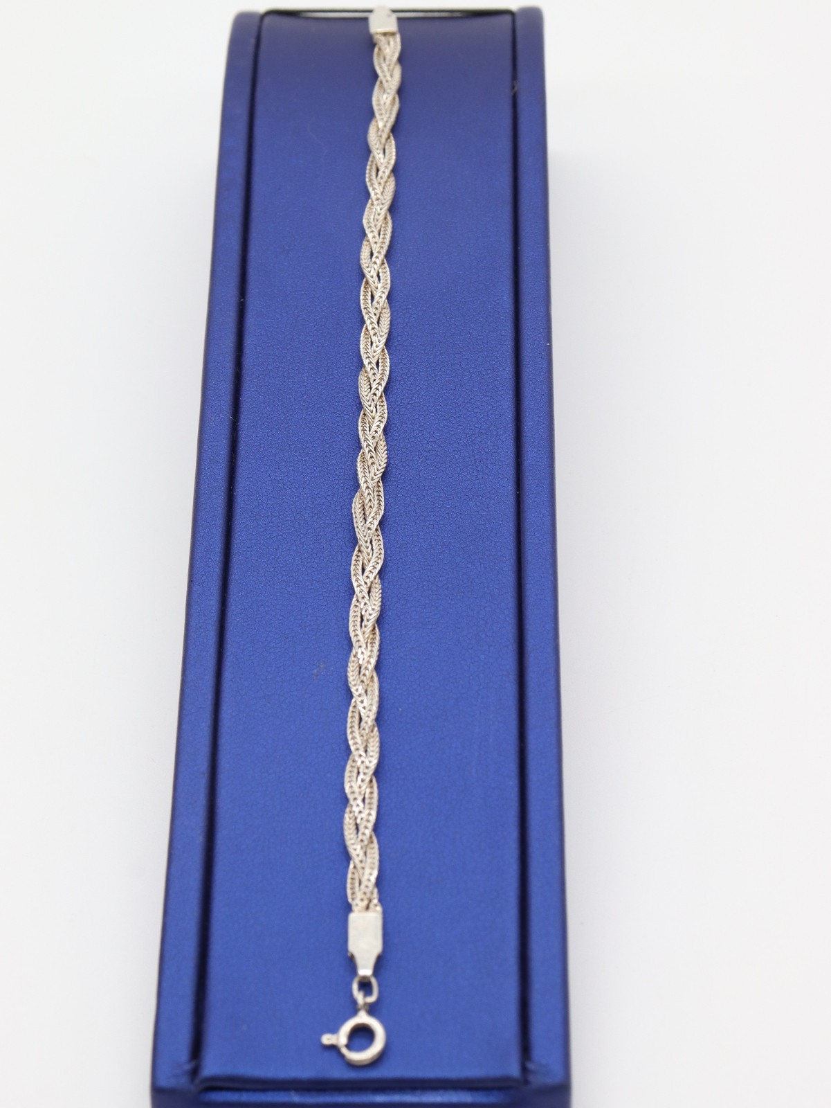 Sterling Silver FoxTail Triple Strand 4mm Braided 7″ Bracelet 4.27 grams