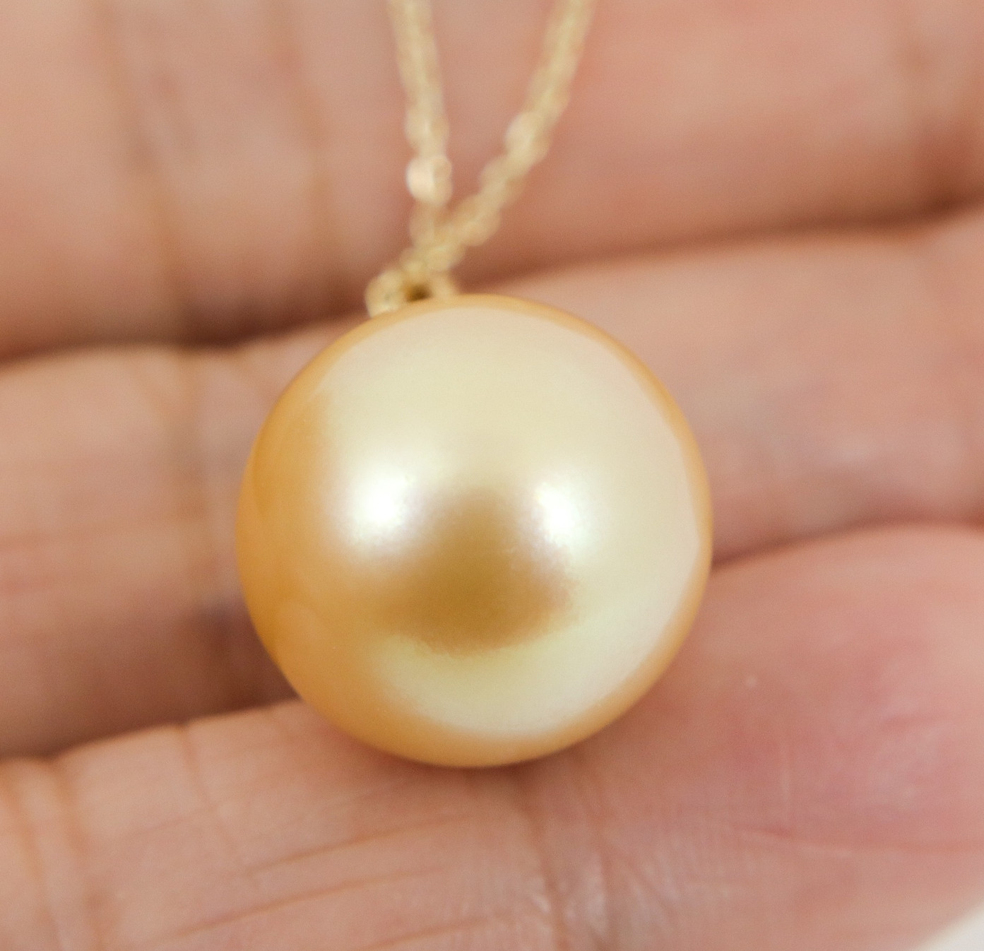 Massive 14.7mm Genuine Golden South Sea Pearl Pendant, 14K Yellow Gold #P6157