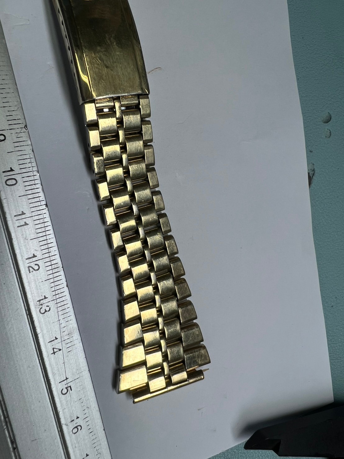 63 . omega 1163 endlink 20 mm 702 gold plated bracelet 15.5 cm